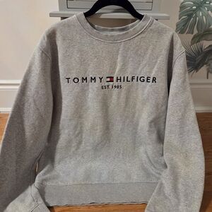 Tommy Hilfiger Light Gray Crewneck Sweatshirt with Logo